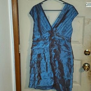 Adrianna Papell Size 12 Dress